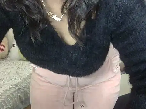 Snapshot of SEXY-MAHI- chatting on December 25, 7:34 pm SEXY-MAHI- online show from December 25, 7:34 pm