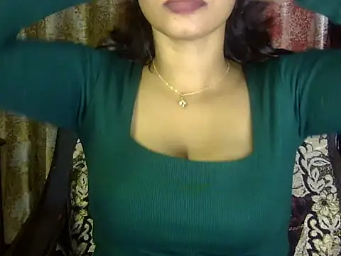Snapshot of SEXY-MAHI- chatting on January 6, 9:22 pm SEXY-MAHI- online show from January 6, 9:22 pm