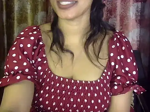 Snapshot of SEXY-MAHI- chatting on February 11, 6:33 pm SEXY-MAHI- online show from February 11, 6:33 pm