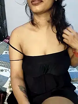Snapshot of SEXY-MAHI- chatting on March 12, 10:17 pm SEXY-MAHI- online show from March 12, 10:17 pm