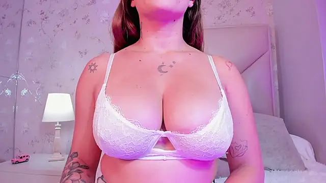 ambar sullivan online show from November 26, 11:33 am