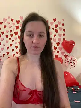 Nicole-Ray online show from February 10, 8:35 pm