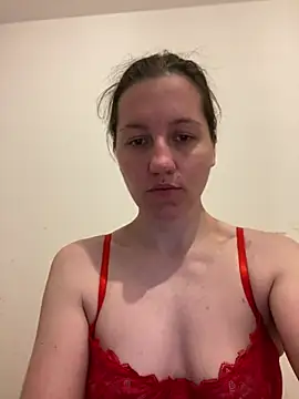 Nicole-Ray online show from May 7, 7:08 pm