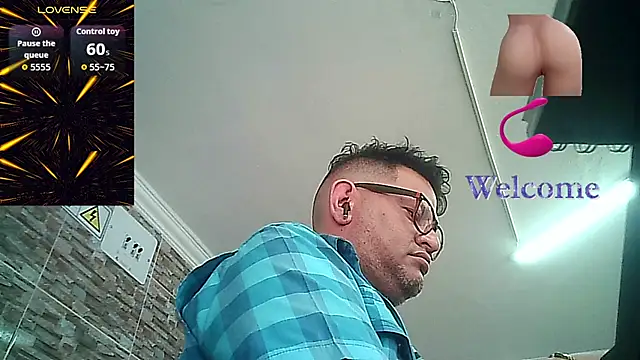 SexDiffrent online show from October 19, 6:30 pm