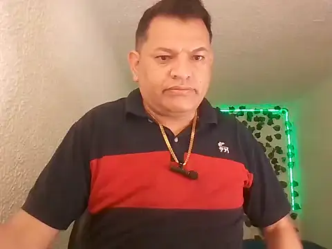 SexDiffrent online show from April 30, 8:57 pm