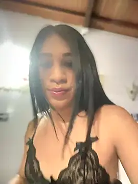 Snapshot of Ashly_Miller chatting on October 27, 7:40 pm Ashly Miller online show from October 27, 7:40 pm