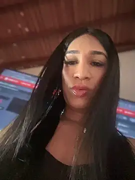 Snapshot of Ashly_Miller chatting on October 30, 7:58 pm Ashly Miller online show from October 30, 7:58 pm