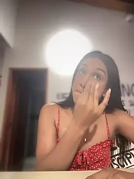 Snapshot of Ashly_Miller chatting on November 15, 7:43 pm Ashly Miller online show from November 15, 7:43 pm