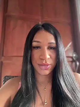 Snapshot of Ashly_Miller chatting on December 15, 8:13 pm Ashly Miller online show from December 15, 8:13 pm