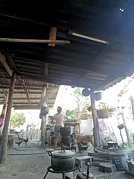 Snapshot of KinkyKit_May chatting on January 8, 2:35 am KinkyKit May online show from January 8, 2:35 am