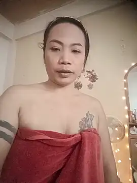 Snapshot of KinkyKit_May chatting on August 2, 7:40 am KinkyKit May online show from August 2, 7:40 am