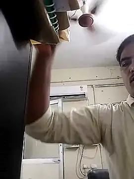 Snapshot of rajlocal chatting on December 2, 7:25 am rajlocal online show from December 2, 7:25 am