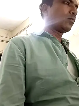 Snapshot of rajlocal chatting on December 11, 12:02 pm rajlocal online show from December 11, 12:02 pm