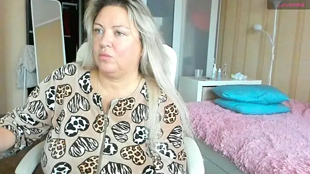 PamHardFuck online show from September 20, 9:32 am