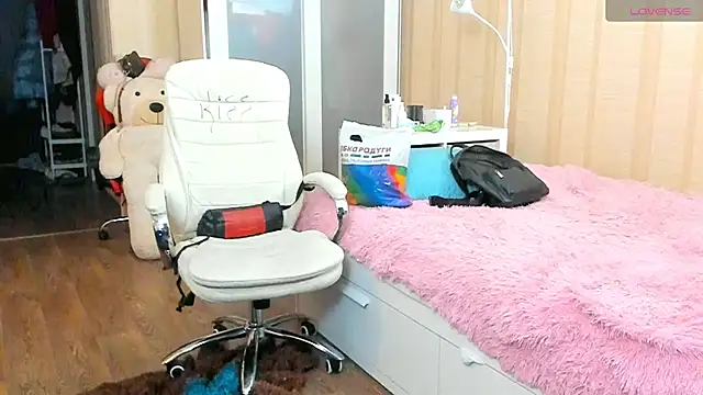 PamHardFuck online show from October 11, 4:05 pm