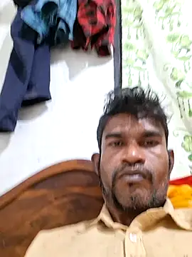 Snapshot of GuyAloneLk chatting on November 7, 1:11 pm GuyAloneLk online show from November 7, 1:11 pm