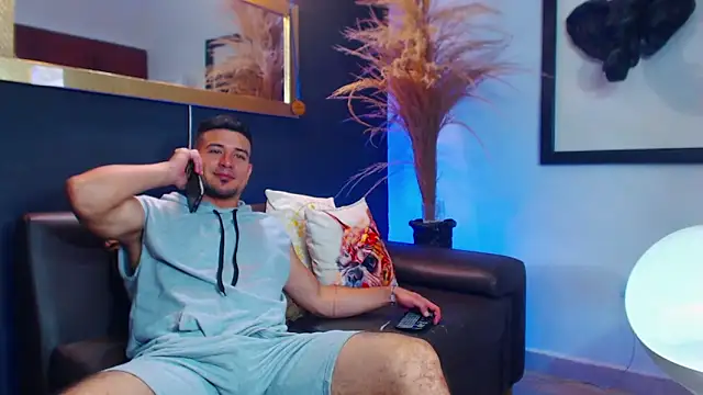 Markboyl online show from September 10, 1:00 pm