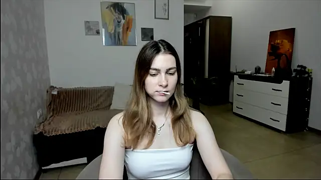 Snapshot of KaraWill chatting on November 26, 8:21 pm KaraWill online show from November 26, 8:21 pm