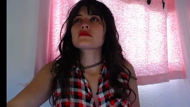 Snapshot of Alexandrasaenz chatting on October 22, 9:36 pm Alexandrasaenz online show from October 22, 9:36 pm