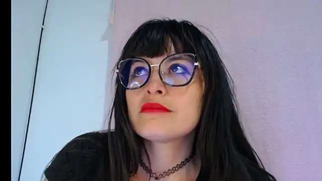 Snapshot of Alexandrasaenz chatting on November 6, 11:04 pm Alexandrasaenz online show from November 6, 11:04 pm