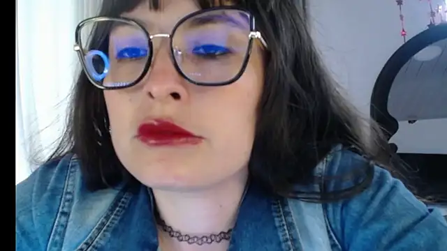 Snapshot of Alexandrasaenz chatting on November 12, 9:58 pm Alexandrasaenz online show from November 12, 9:58 pm