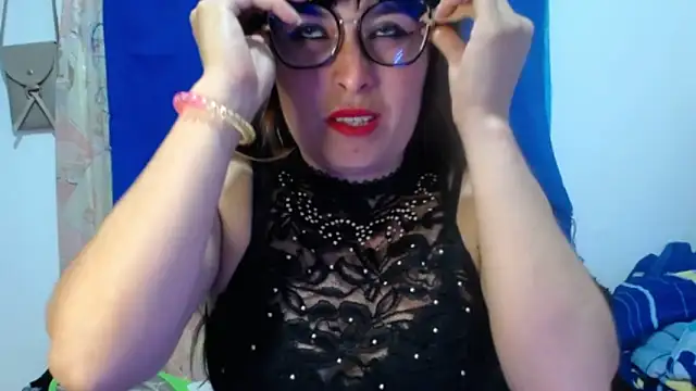 Alexandrasaenz online show from April 29, 9:54 pm