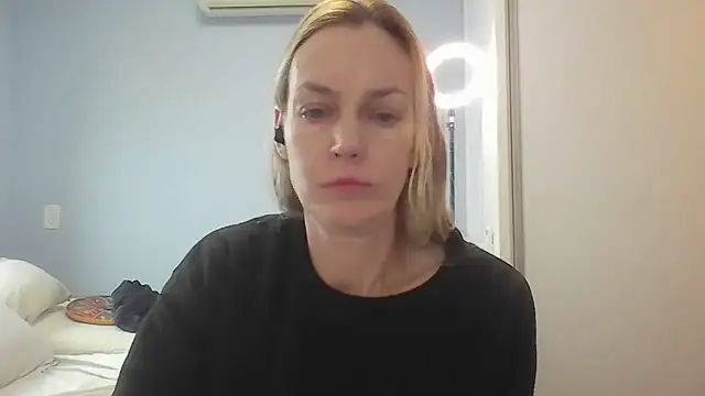 Snapshot of Annylove1 chatting on June 12, 10:47 am Annylove1 online show from June 12, 10:47 am