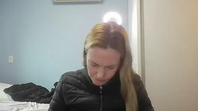 Annylove1 online show from June 25, 10:53 am