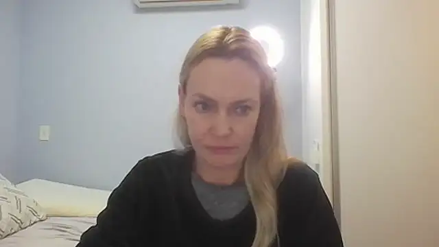 Annylove1 online show from July 7, 10:52 am