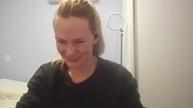 Annylove1 online show from July 13, 12:24 am