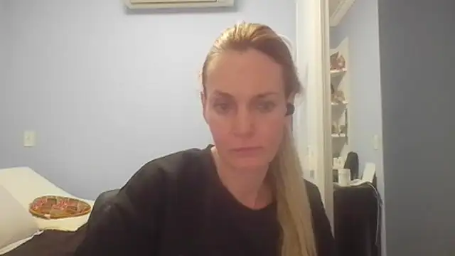 Annylove1 online show from July 19, 12:25 am