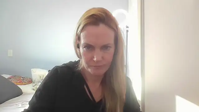 Annylove1 online show from July 31, 6:29 pm