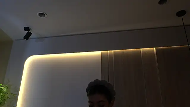Snapshot of KalaBeckett_ chatting on March 30, 11:55 am KalaBeckett online show from March 30, 11:55 am