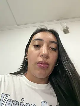 Hannahoff online show from February 24, 4:10 am