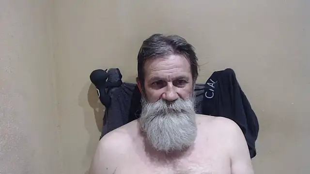 Snapshot of AlexNudo chatting on June 11, 3:10 pm AlexNudo online show from June 11, 3:10 pm
