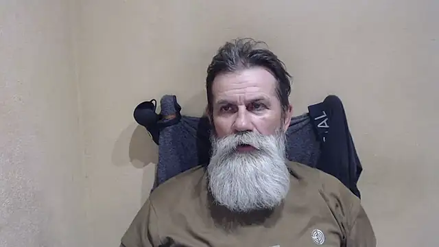 Snapshot of AlexNudo chatting on June 13, 8:07 pm AlexNudo online show from June 13, 8:07 pm