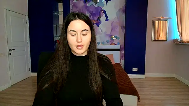 Roxie Bradley online show from January 8, 10:04 am