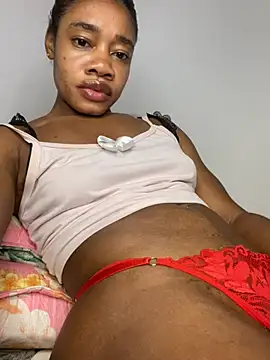 Snapshot of _yisela_ chatting on June 17, 11:05 pm yisela online show from June 17, 11:05 pm