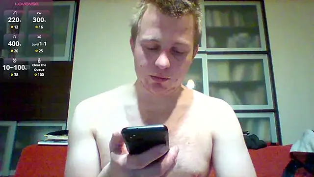 Snapshot of Matttthees chatting on December 30, 7:00 pm Matttthees online show from December 30, 7:00 pm