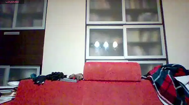 Snapshot of Matttthees chatting on February 2, 11:21 pm Matttthees online show from February 2, 11:21 pm