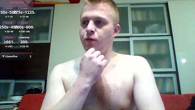 Snapshot of Matttthees chatting on February 5, 3:20 pm Matttthees online show from February 5, 3:20 pm