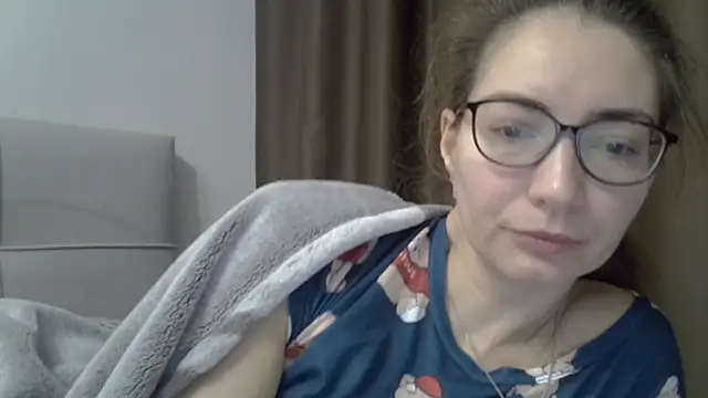 Ashleyspice online show from December 5, 5:38 am