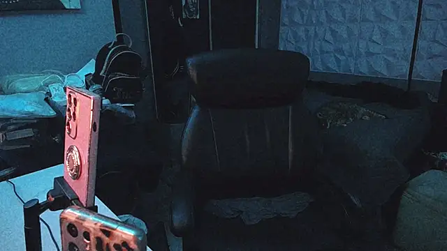 Snapshot of sheylagoddess11 chatting on September 20, 4:02 am sheylagoddess11 online show from September 20, 4:02 am