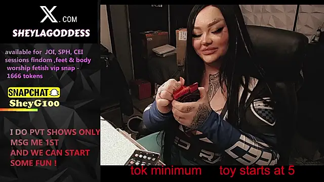 sheylagoddess11 online show from March 26, 5:57 am