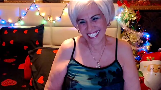 HappyWomanOn online show from December 17, 8:21 pm