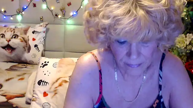 HappyWomanOn online show from March 24, 10:42 am