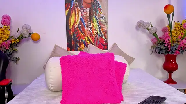 Snapshot of Marianaa_Lopezz chatting on November 17, 12:55 pm Marianaa Lopezz online show from November 17, 12:55 pm