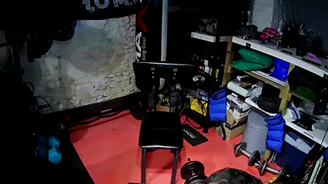 Snapshot of rob2810 chatting on April 1, 7:44 pm rob2810 online show from April 1, 7:44 pm