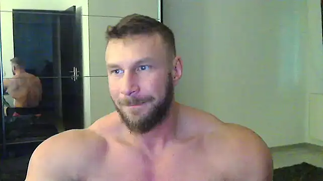 Snapshot of muscularkevin chatting on February 10, 2:37 pm muscularkevin online show from February 10, 2:37 pm