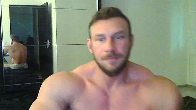 Snapshot of muscularkevin chatting on March 9, 2:32 pm muscularkevin online show from March 9, 2:32 pm